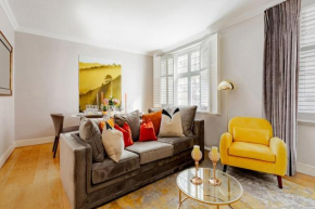 Revamped & LuxXe for Covent Garden Lovers! THE REAL Extended Family City Home